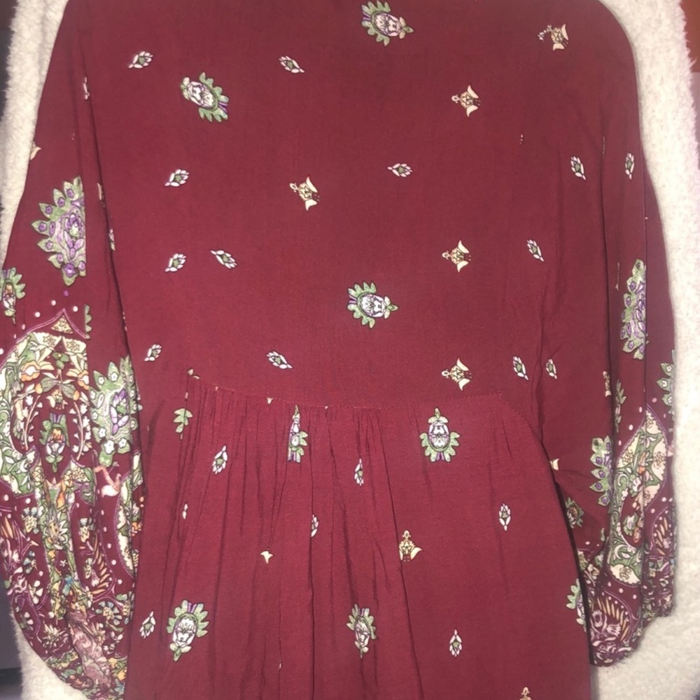 Two dresses - Picture 6 of 7